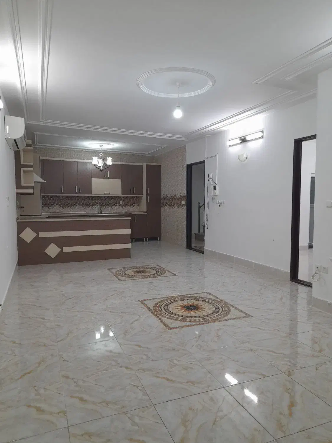 اجاره طبقه همکف راه جدا|اجارهٔ خانه و ویلا|کاشان, درب اصفهان|دیوار