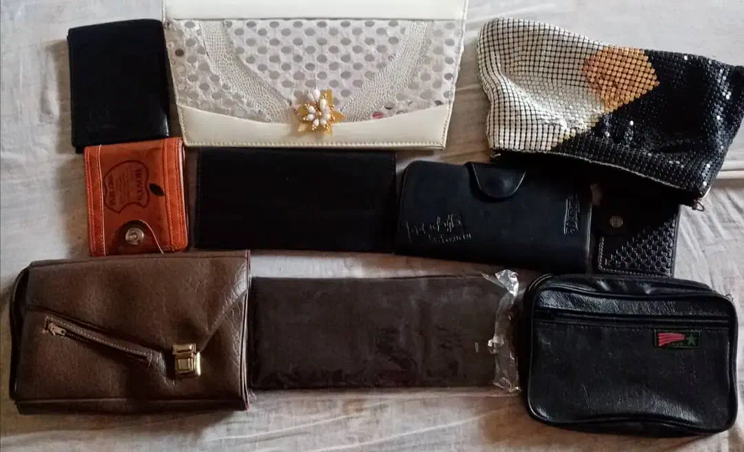 کیف|کیف، کفش، کمربند|لار, |دیوار