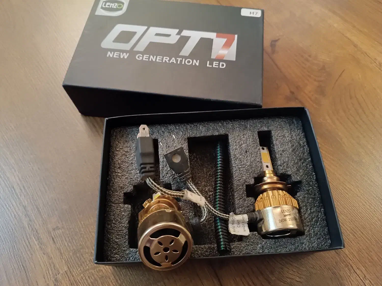 یک جفت چراغ هد لایت|لامپ و چراغ|تبریز, |دیوار