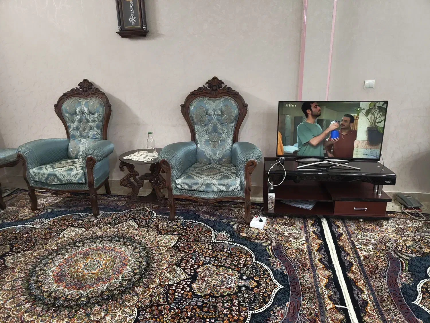 مبل استیل در حد نو|مبلمان خانگی و میز عسلی|تهران, نیکنام|دیوار