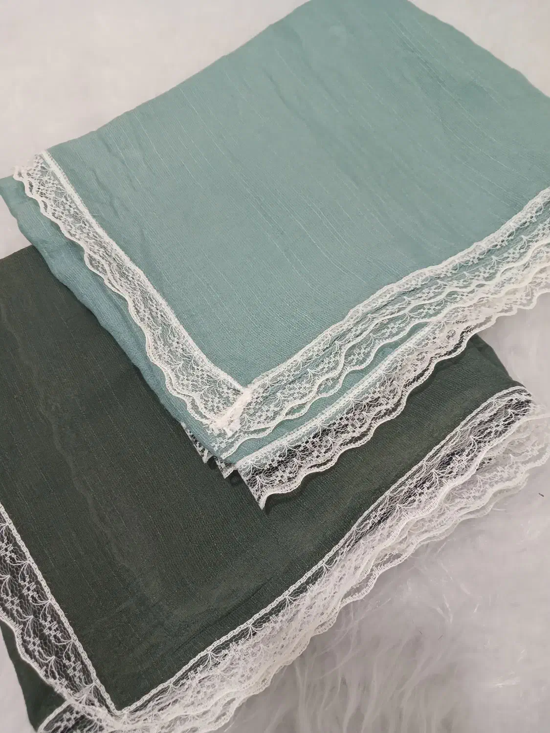 شال و مینی اسکارف|لباس|نیشابور, گنبد سبز|دیوار