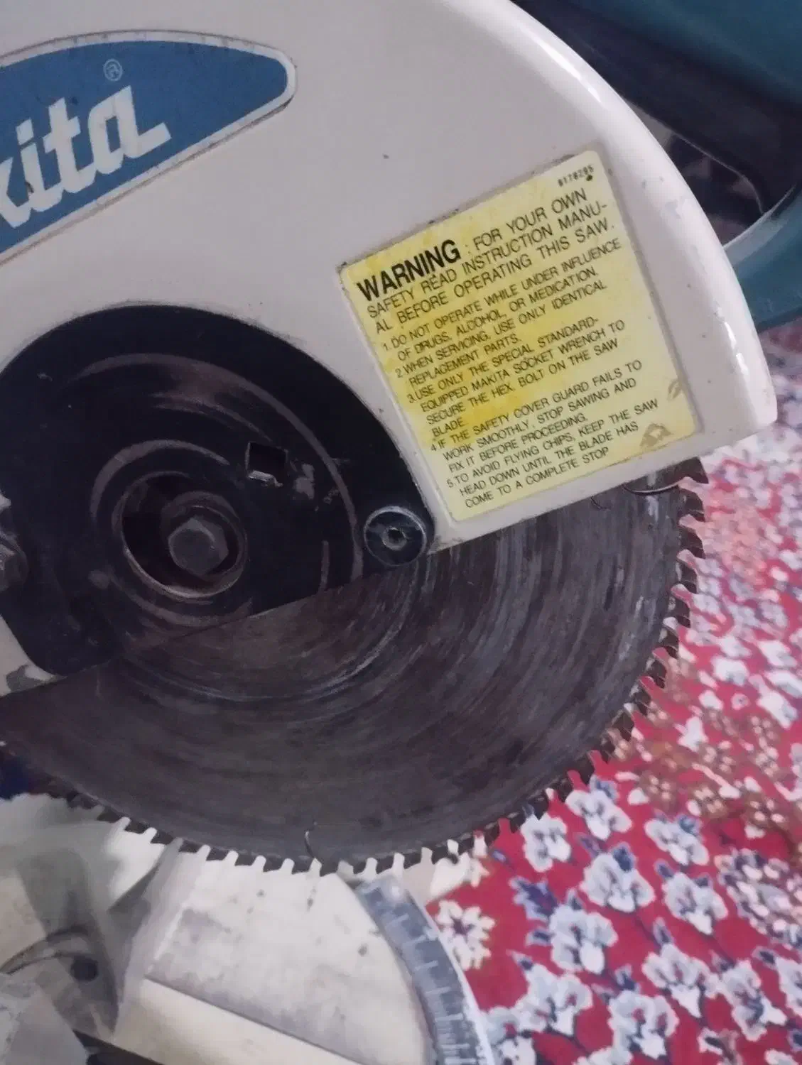 فارسی بر ماکیتا اصل|ابزارآلات|عجب شیر, |دیوار