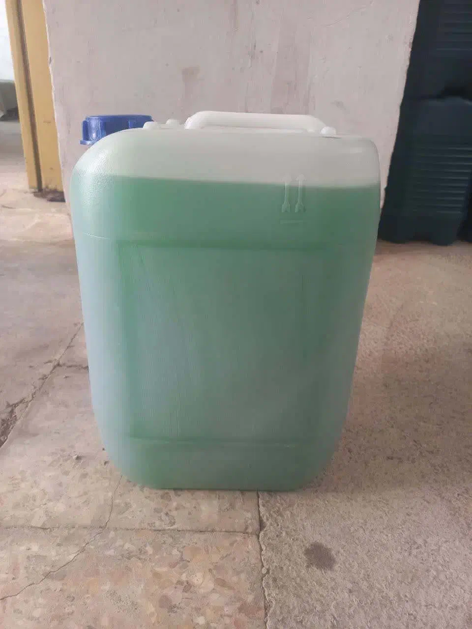 مایع دستشویی(قیمت مناسب و اقتصادی)|مواد شوینده و دستمال کاغذی|اصفهان, جاوان|دیوار