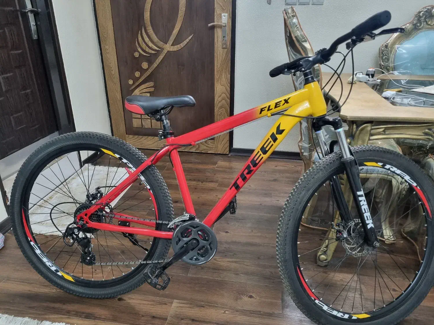 دوچرخه|دوچرخه، اسکیت، اسکوتر|شاهینشهر, سعدی جنوبی|دیوار