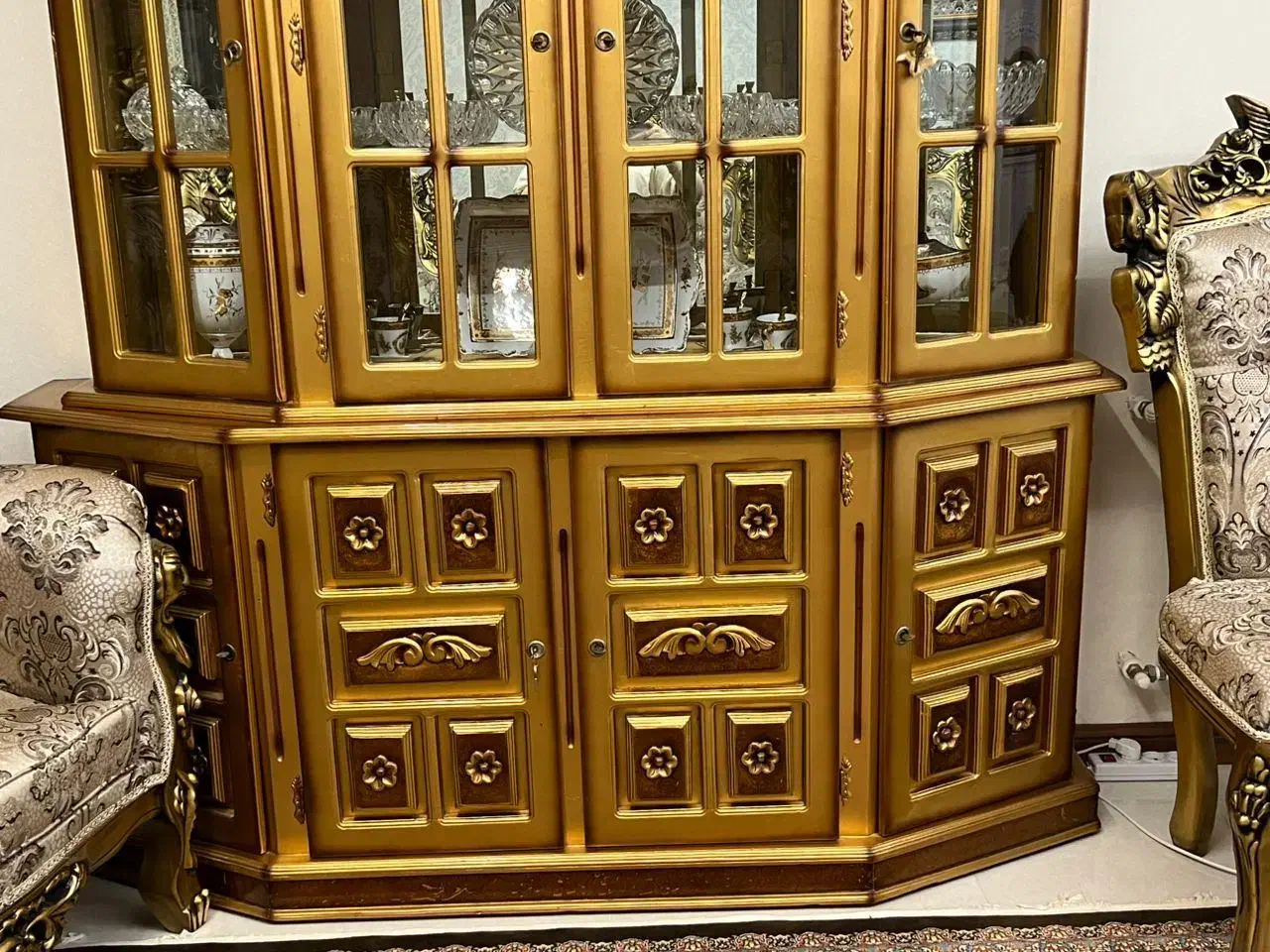 بوفه دو طبقه آینه کاری شده ۴ درب|بوفه، ویترین، کنسول|کرج, گلشهر|دیوار