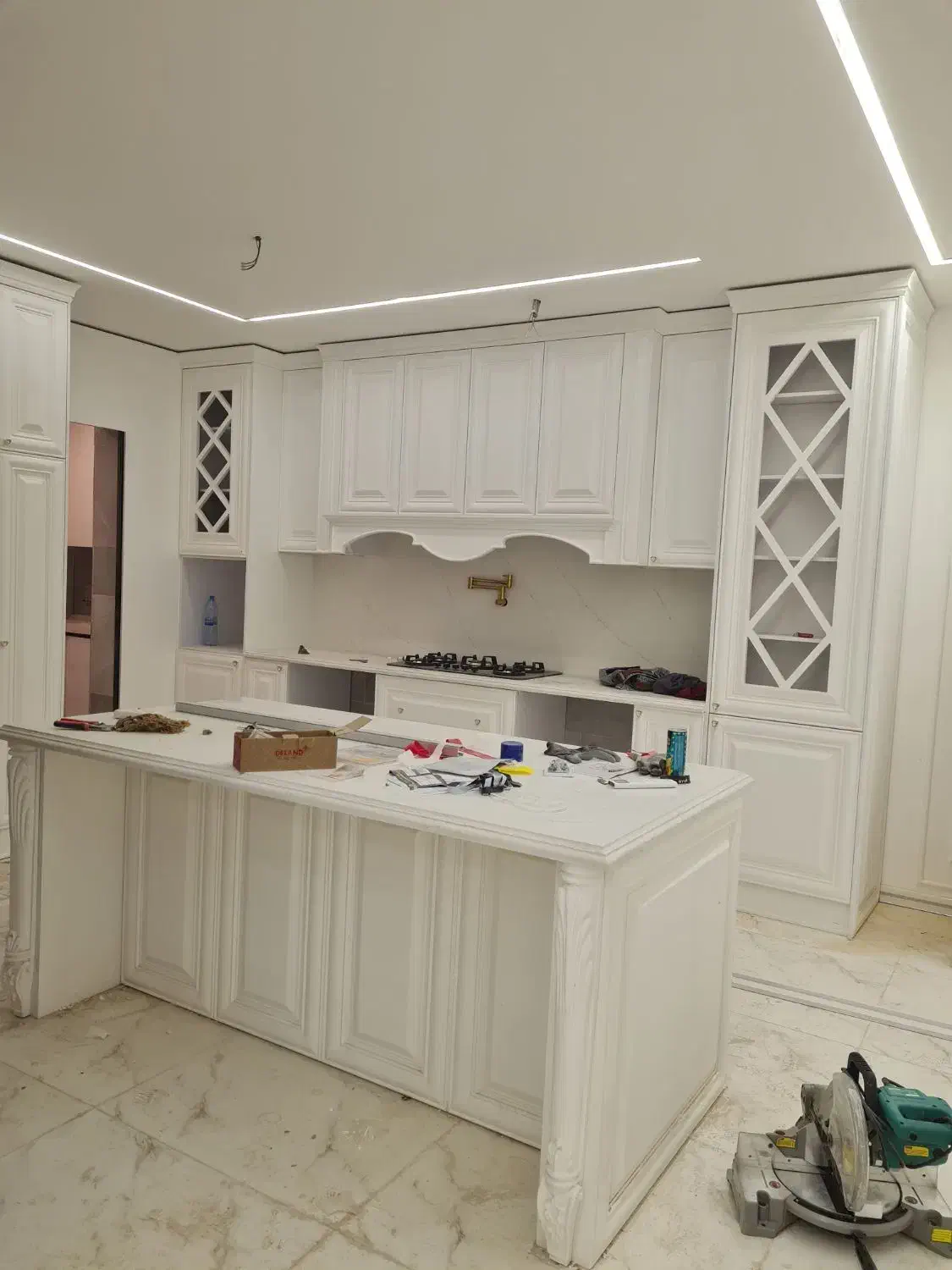 شاگرد نصاب کابینت|استخدام صنعتی، فنی، مهندسی|قم, انسجام|دیوار