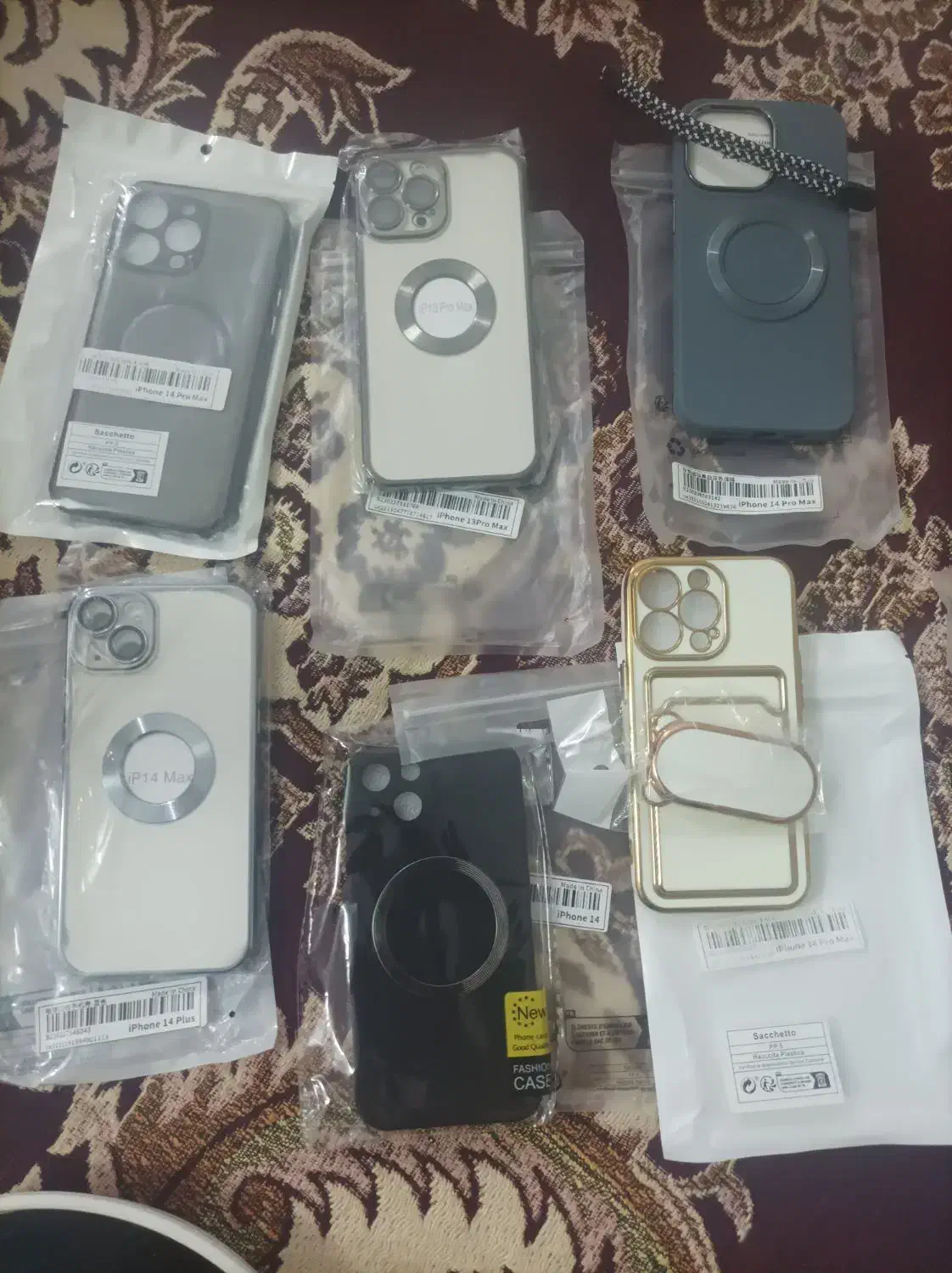 انواع قاب گوشی آیفون 13،14|لوازم جانبی موبایل و تبلت|قم, نخودی|دیوار