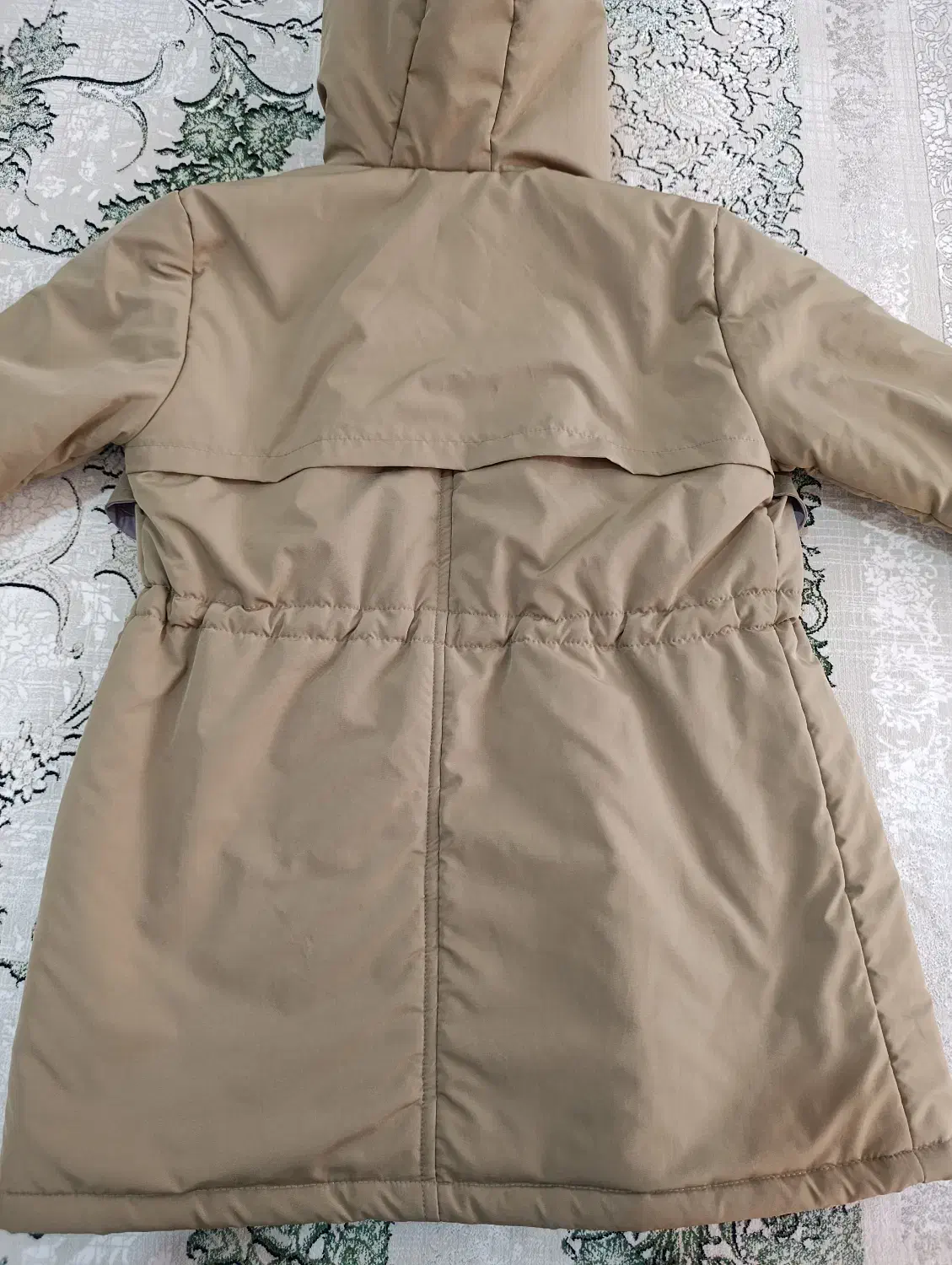 کاپشن|لباس|فسا, |دیوار