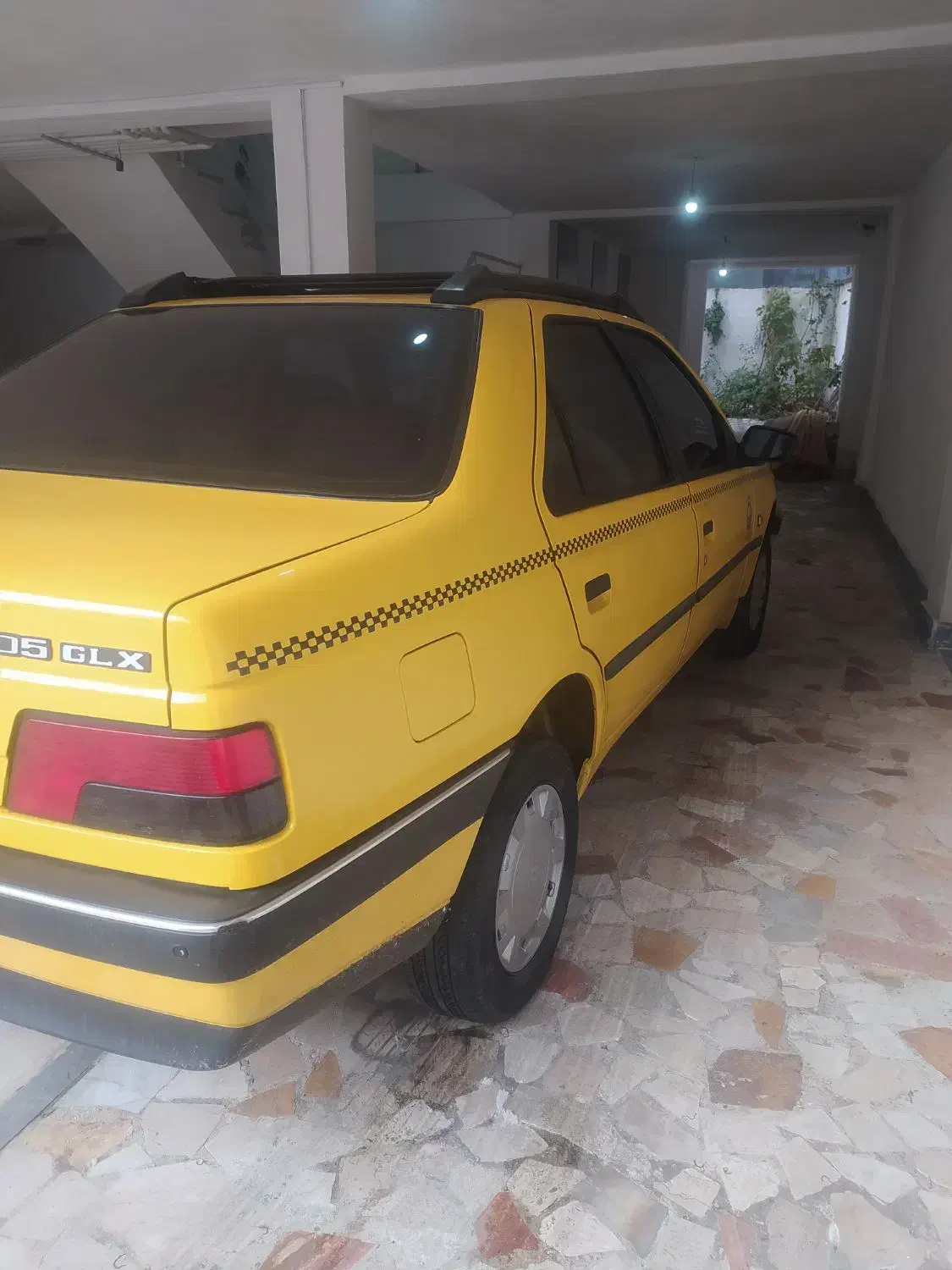 تاکسی پژو مدل ۱۴۰۰ دوگانه سوز شرکتی|خودرو سواری و وانت|رشت, سعدی (تختی)|دیوار