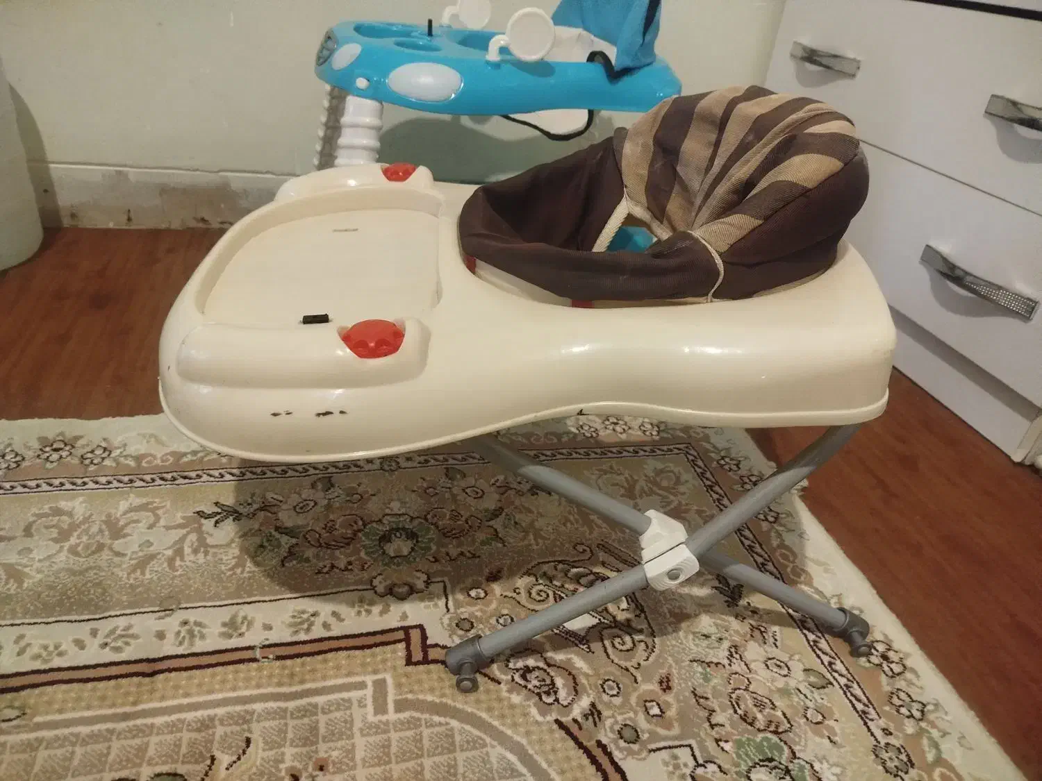 روروئک|اسباب و اثاث بچه|همدان, |دیوار