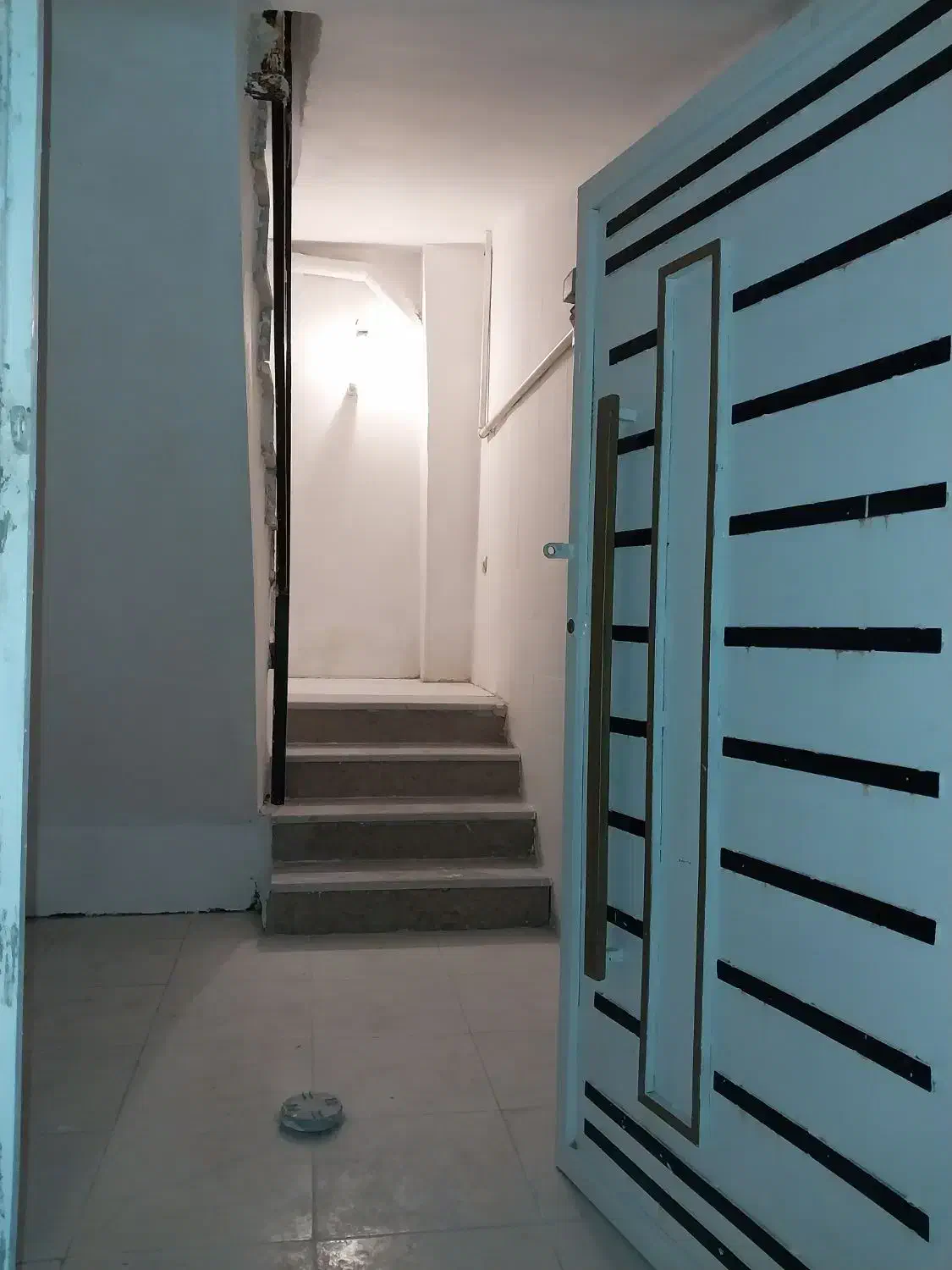 خانه دوخواب مستقل|اجارهٔ خانه و ویلا|شیراز, کوشک میدان|دیوار