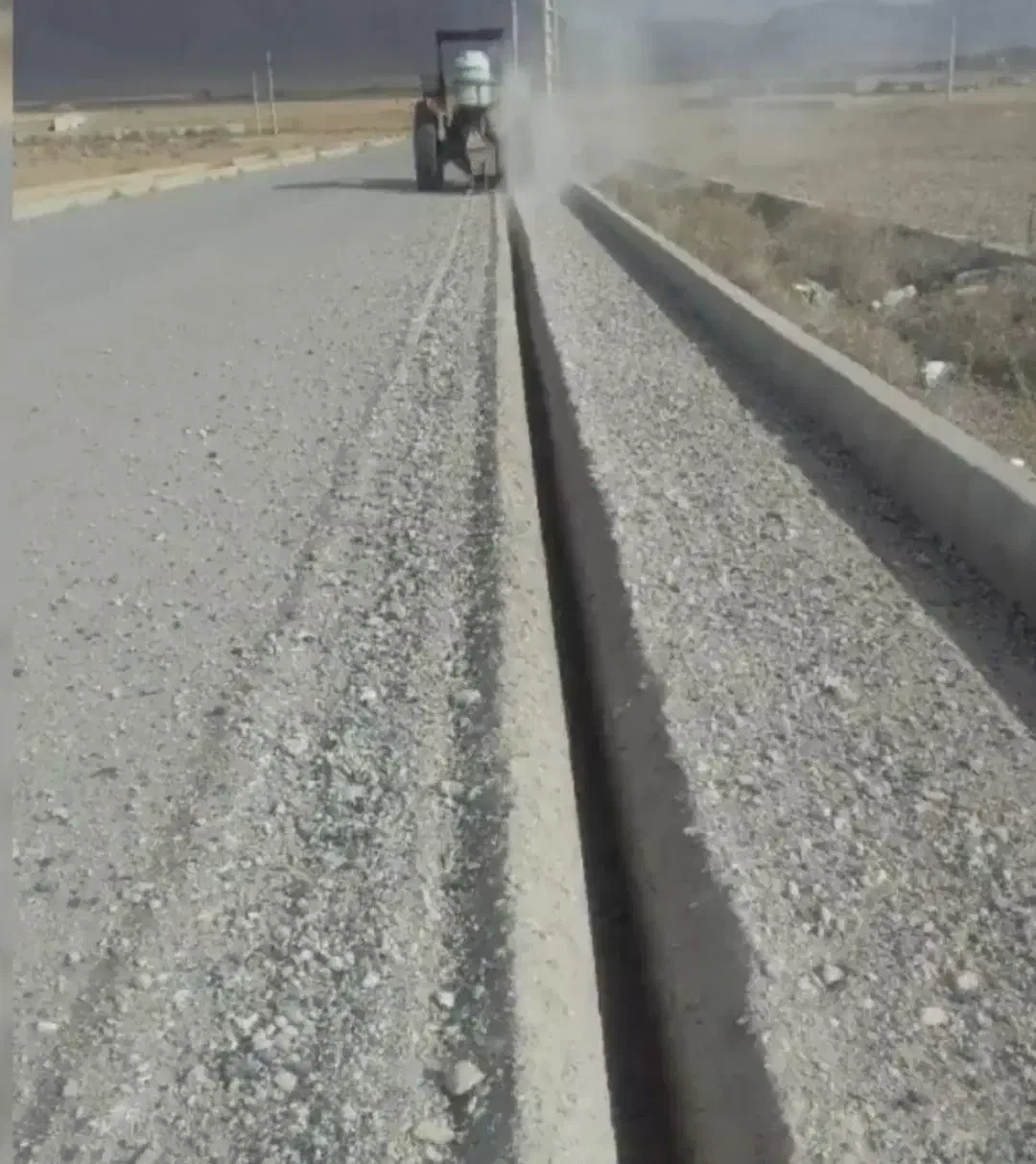 ترینچر.ترنچر.حفاری.اکیپ اجرا فیبر نوری|خدمات پیشه و مهارت|مبارکه, |دیوار