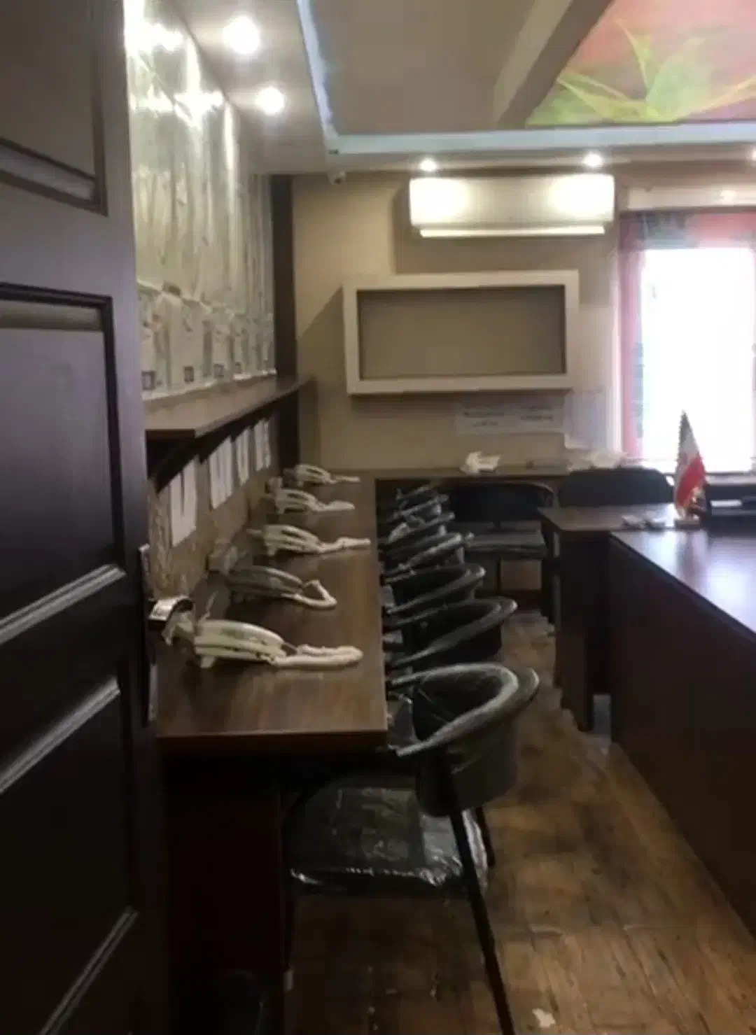 110متری/سند اداری/ با تمامی لوازم موجود/فروش فوری|فروش دفتر کار، اتاق اداری، مطب|تهران, بریانک|دیوار