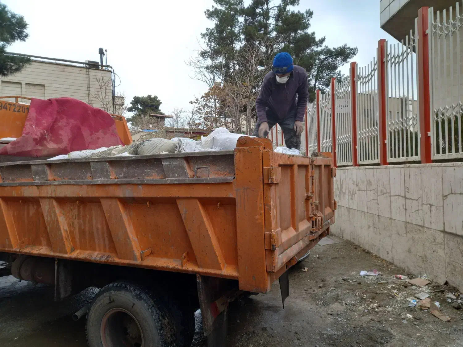 حمل نخاله وماسه وغیره|خدمات حمل و نقل|تهران, قبا|دیوار