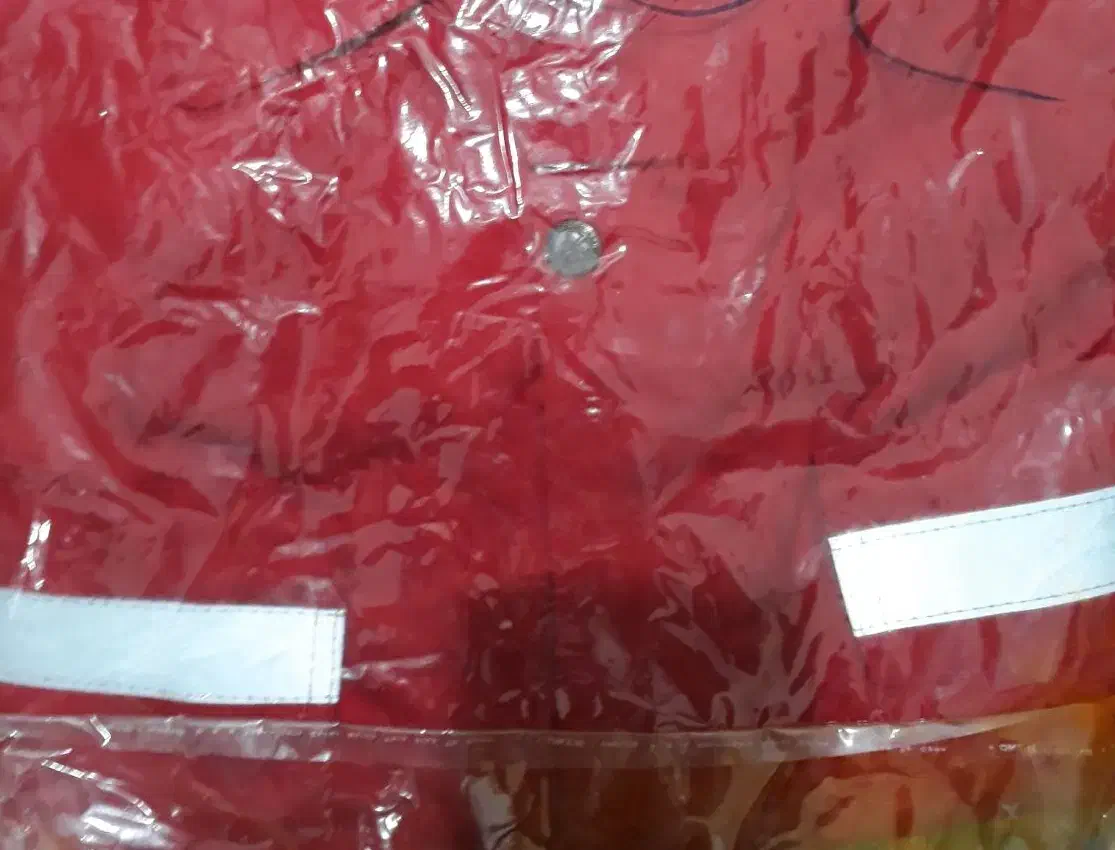 دستکش خالدارکفش اسپرت کلاردرحدنوعینک بادگیر|کیف، کفش، کمربند|اهواز, شهرک حفاری|دیوار