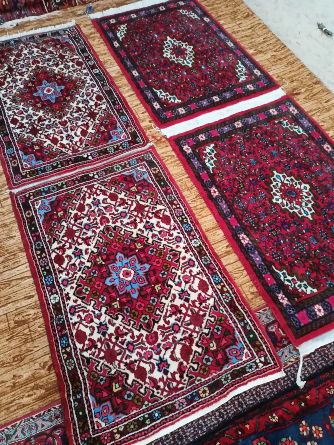 فرش دستبافت زرع و نیم 100در 150|فرش|چهاردانگه (تهران), |دیوار