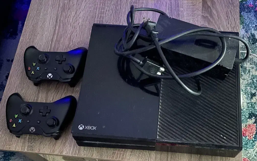 کنسول بازیxbox one fat 500gb ایکس باکس وان دو دسته|کنسول، بازی ویدئویی و آنلاین|تهران, جمهوری|دیوار