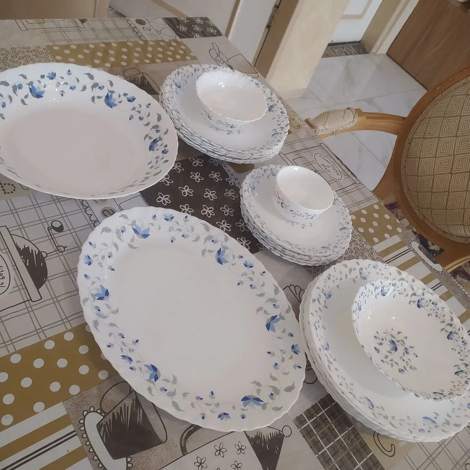 ضروف غذاخوری ارکوپال|ظروف سرو و پذیرایی|شاهینشهر, شهرک گلدیس|دیوار