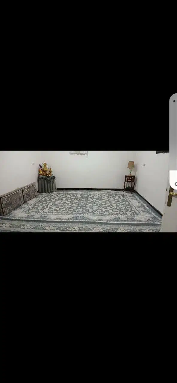 رویه فرش ۱۲ متری دور کشی|روفرشی|بروجرد, |دیوار