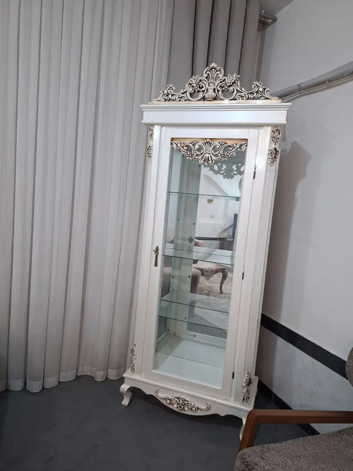 بوفه ( کاملا سالم و بدون ایراد )|بوفه، ویترین، کنسول|کرمانشاه, |دیوار