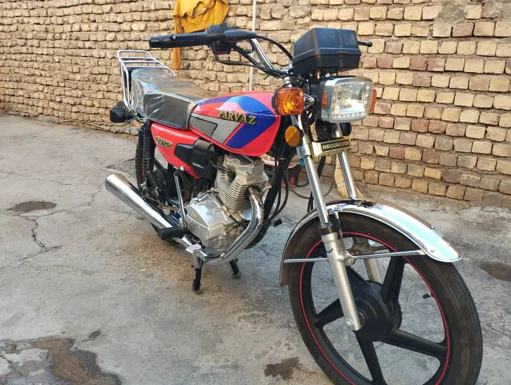 موتورپرواز۱۴۰۴|موتورسیکلت|ازنا, |دیوار