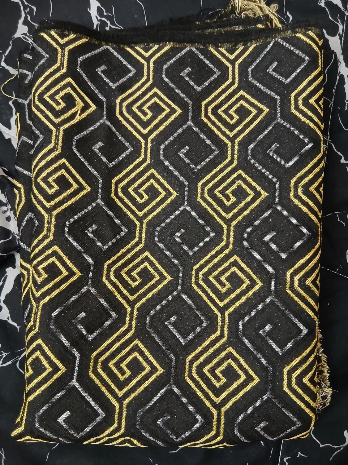 پارچه . دوخته نشده|لباس|قم, پامنار|دیوار