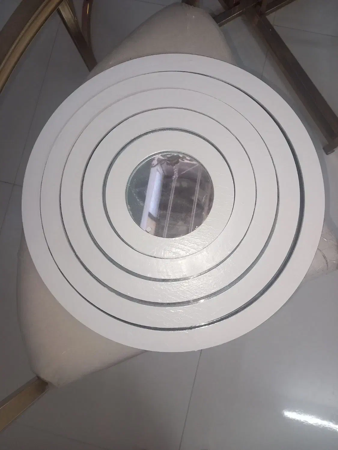 اینه|آینه|مشهد, پورسینا|دیوار