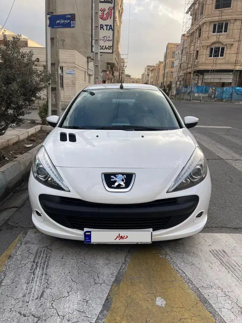 ۲۰۷ اتومات ۹۶|خودرو سواری و وانت|اندیشه, اندیشه فاز ۲|دیوار