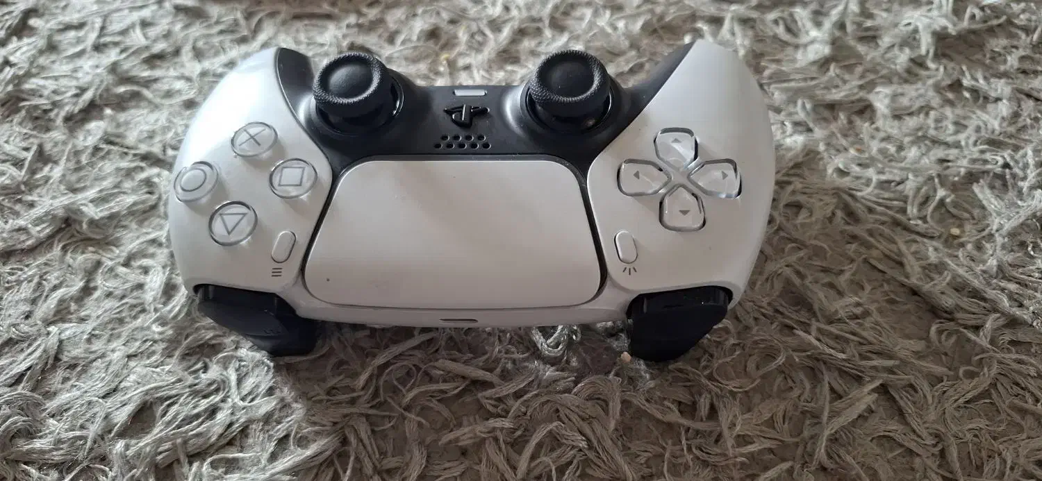 دسته ps5 اصلی|کنسول، بازی ویدئویی و آنلاین|شیراز, قدوسی شرقی|دیوار