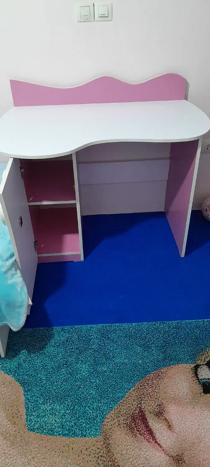 میز تحریر|میز تحریر و کامپیوتر|شیراز, شهرک رضوان|دیوار