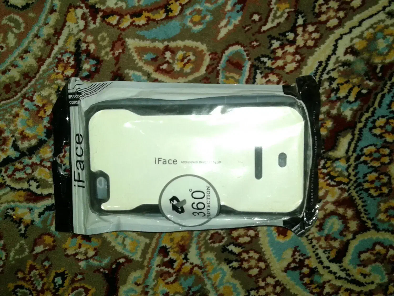 قاب گوشی|لوازم جانبی موبایل و تبلت|قم, چهل درخت‎|دیوار