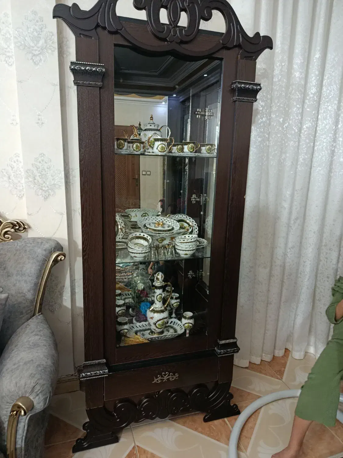 بوفه رنگ چوب کاملا سالم|بوفه، ویترین، کنسول|ملارد, |دیوار