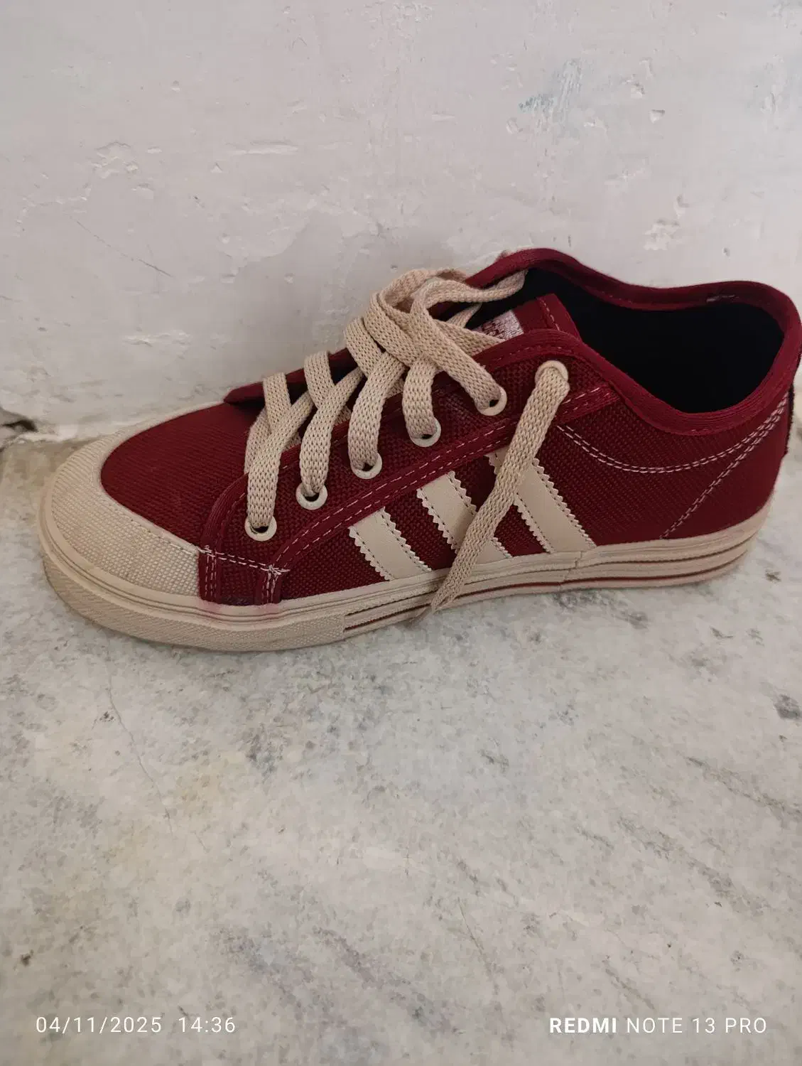 یک جفت کفش اسپرت|کیف، کفش، کمربند|کرمانشاه, |دیوار