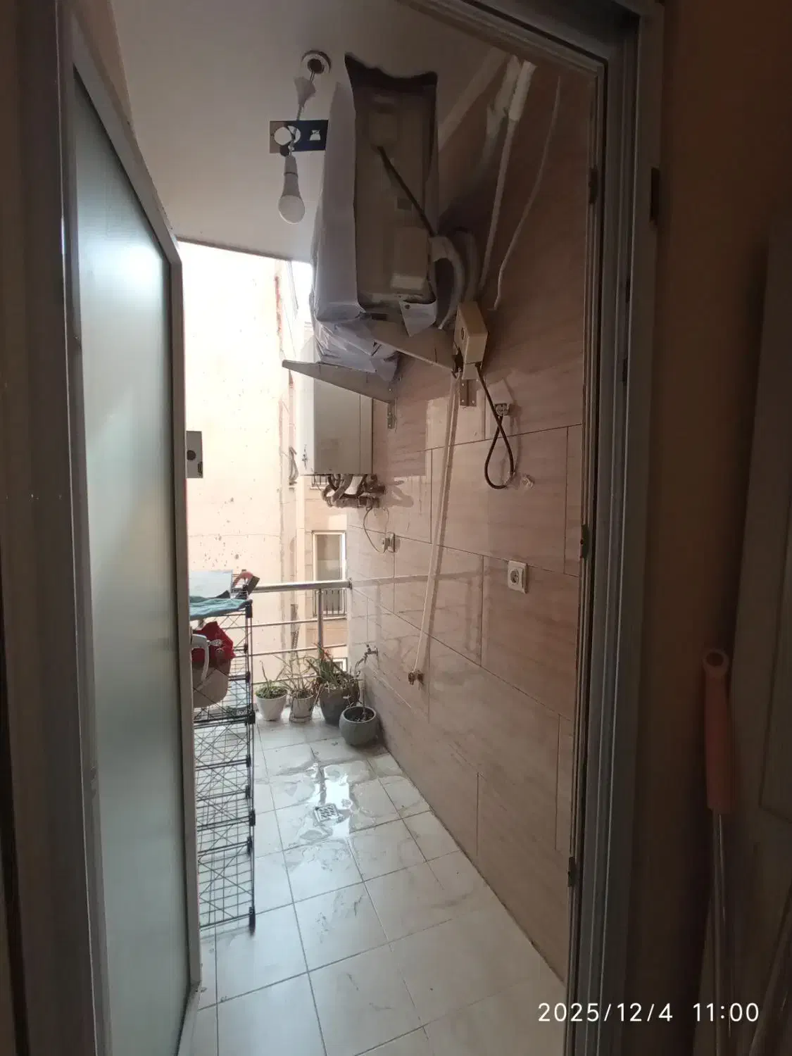 110متر دو خوابه ابن سینا