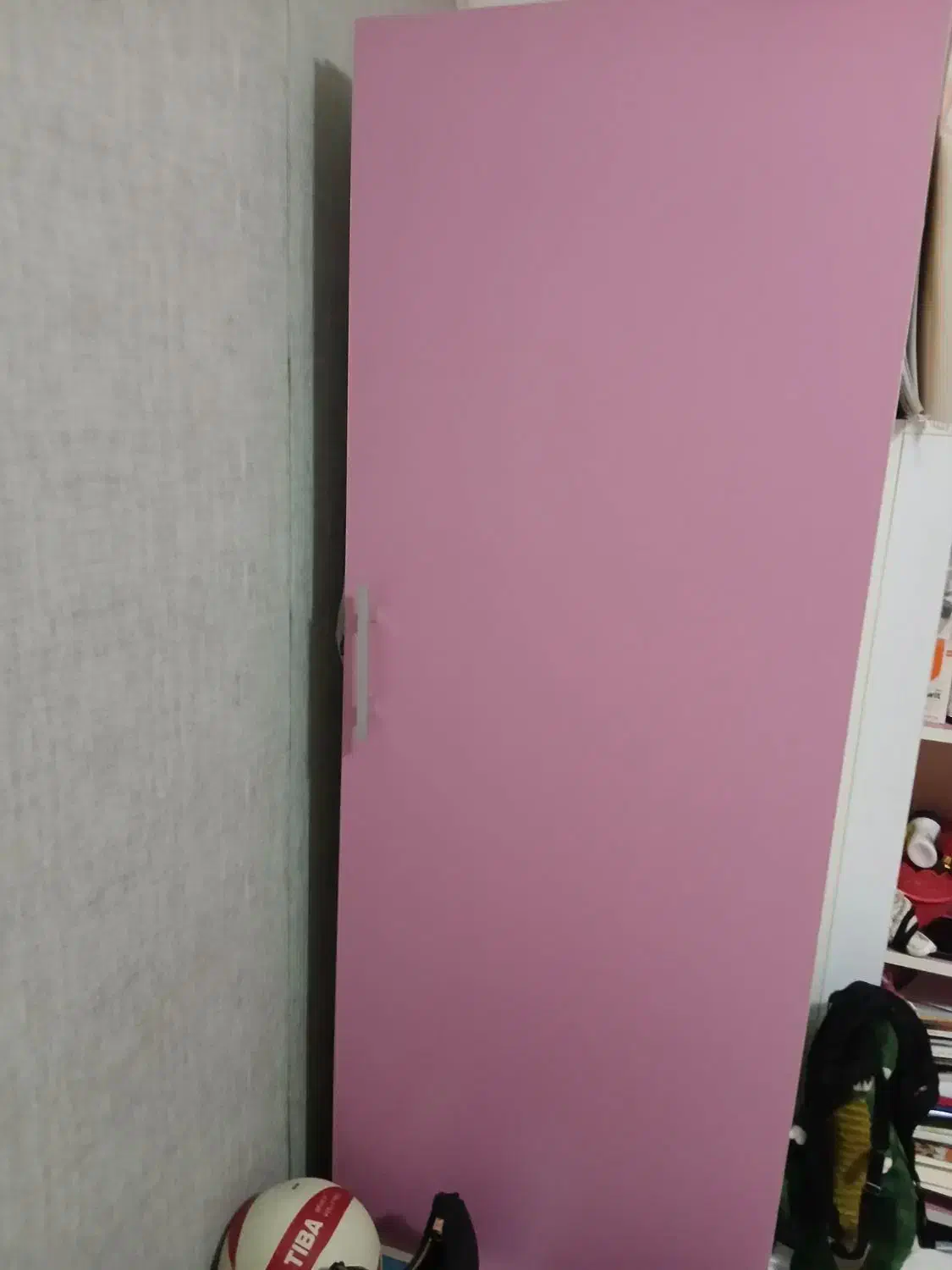 تخت وکمد|تشک تختخواب|رشت, کوی مهر|دیوار