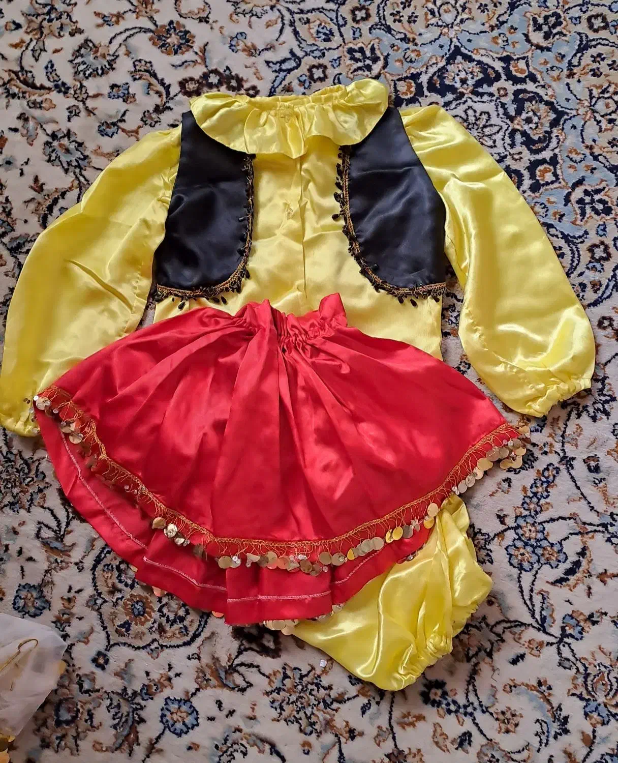 لباس محلی مناسب یلدا|کفش و لباس بچه|تهران, افسریه شمالی|دیوار