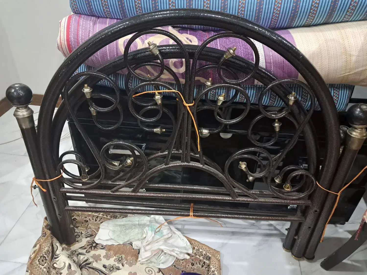 تخت یکنفره فلزی|تخت و سرویس خواب|تهران, جوادیه تهرانپارس|دیوار