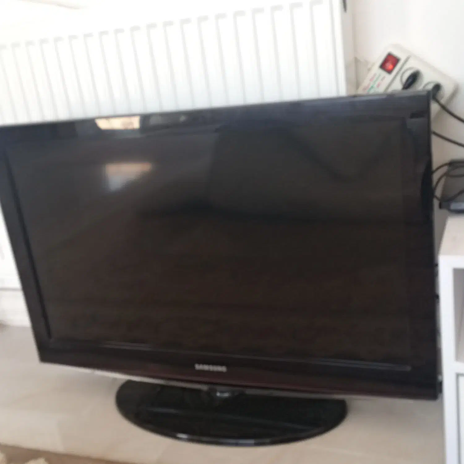 تلویزیون ۳۲ اینچ سامسونگ اصل کره|تلویزیون و پروژکتور|ماسال, |دیوار