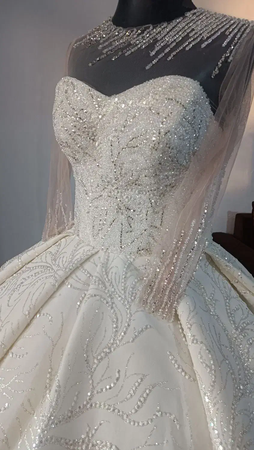 لباس عروس|لباس|جوین, |دیوار