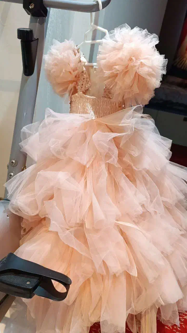 پیراهن دخترانه عروسکی تمام تور|لباس|کاشان, شهرک امیرالمومنین|دیوار