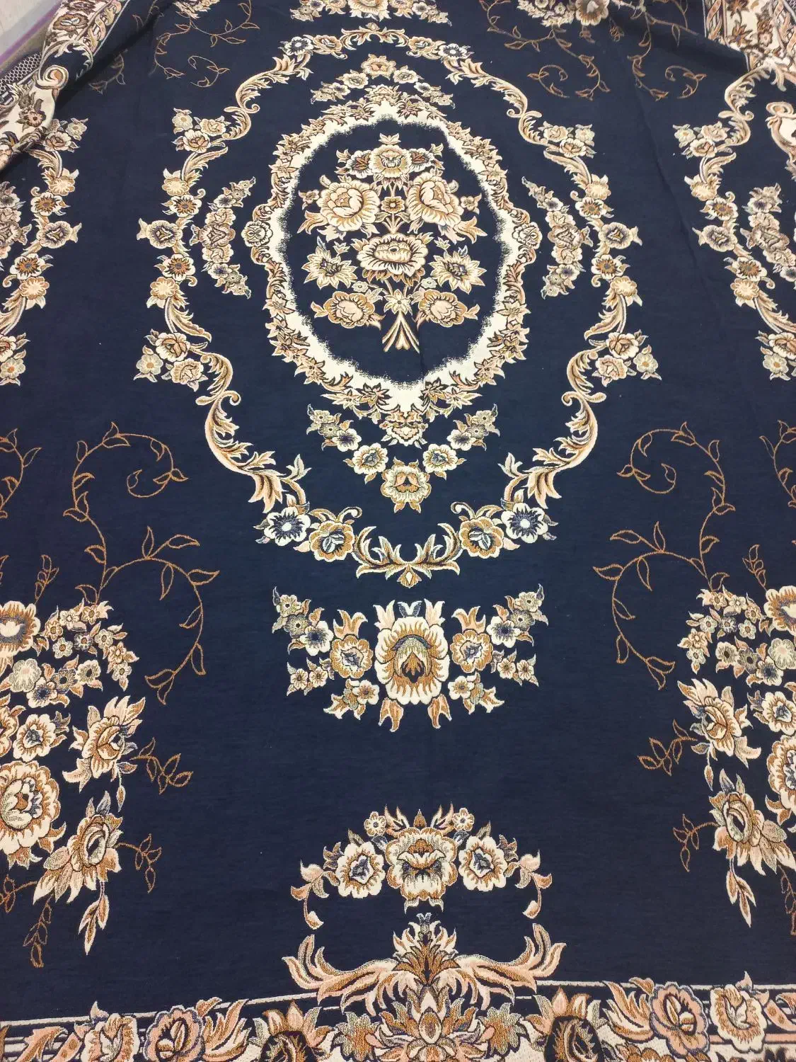 روفرشی|روفرشی|همدان, |دیوار