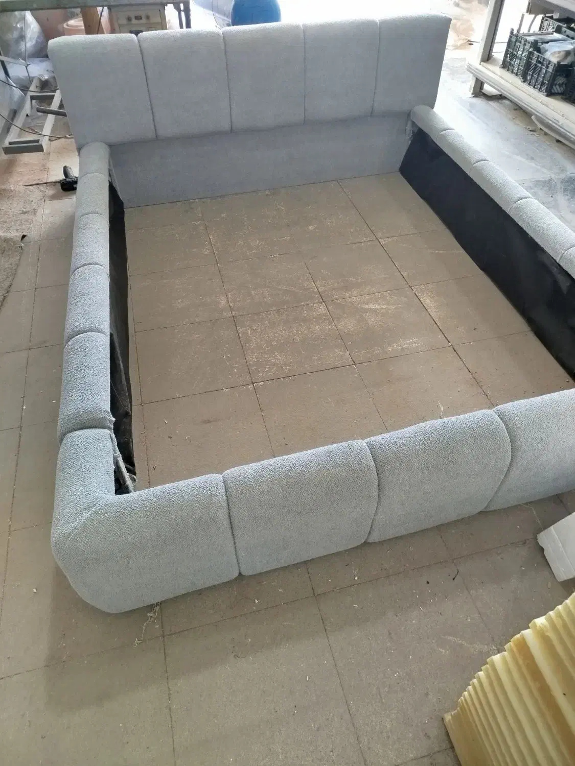 تخت خواب کلاسیک|تخت و سرویس خواب|اصفهان, طاحونه|دیوار