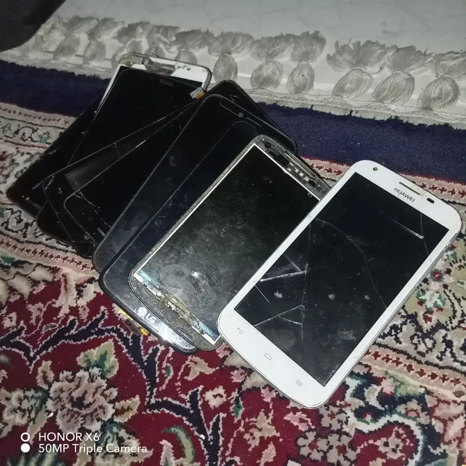 ال سی دی(تعداد زیادی)دونه ای40تا50هزارتومن|تلویزیون و پروژکتور|مشهد, شهرک ابوذر|دیوار