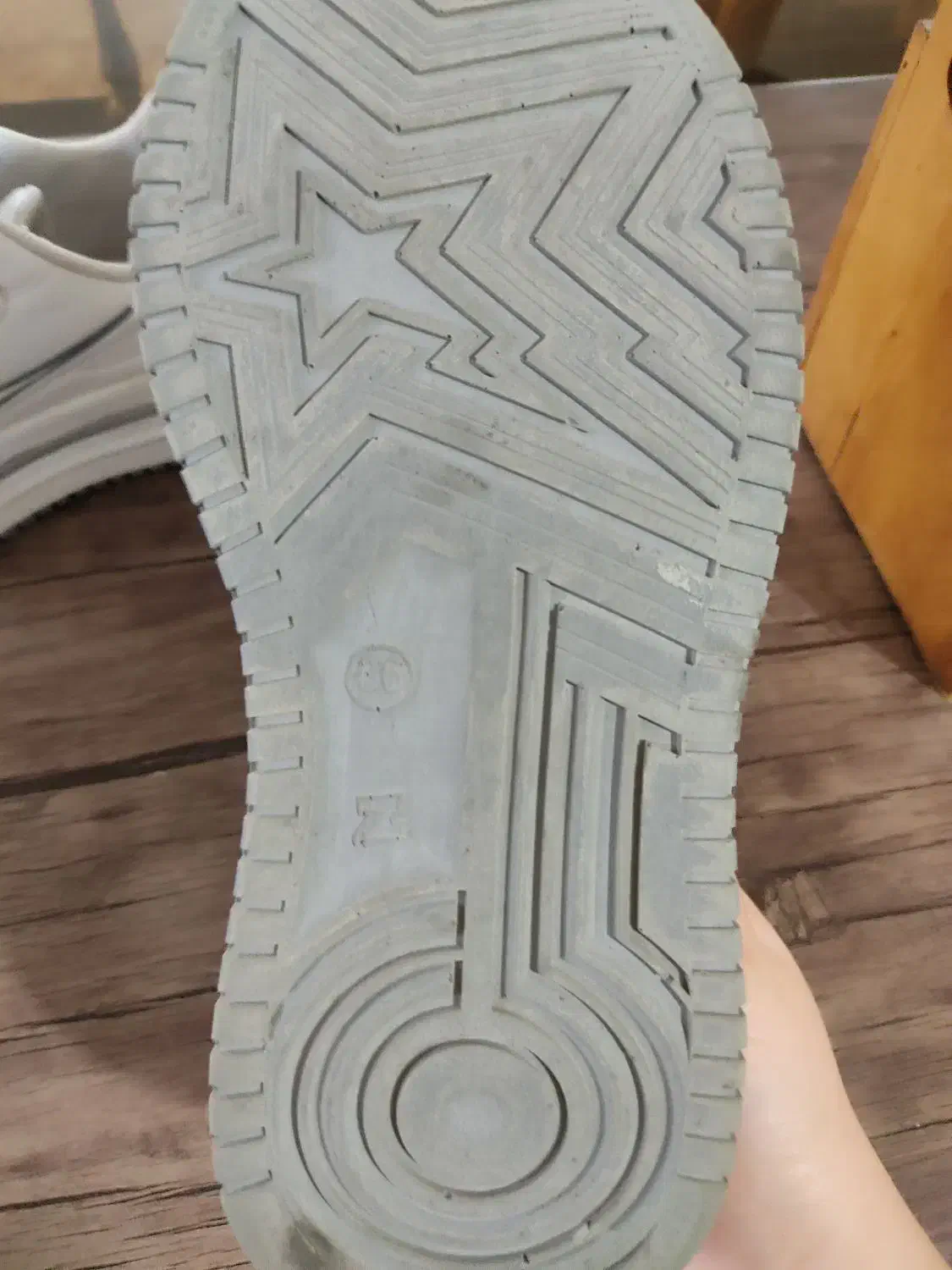 کفش|کیف، کفش، کمربند|ملایر, |دیوار