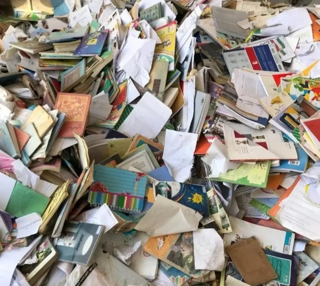 ضایعات کارتن کتاب کاغذ|عمده‌فروشی|تهران, گلستان (شهرک راه آهن)|دیوار