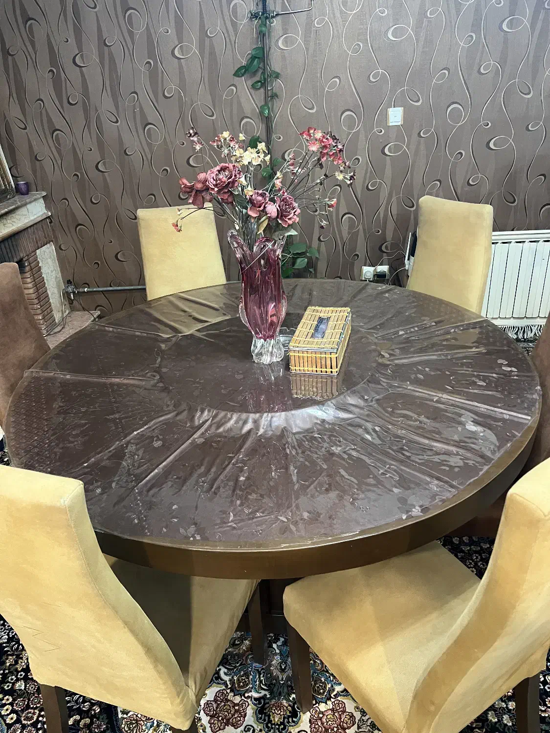 میز ناهارخوری ۶ نفره سالم|میز و صندلی غذاخوری|کرج, آق تپه|دیوار