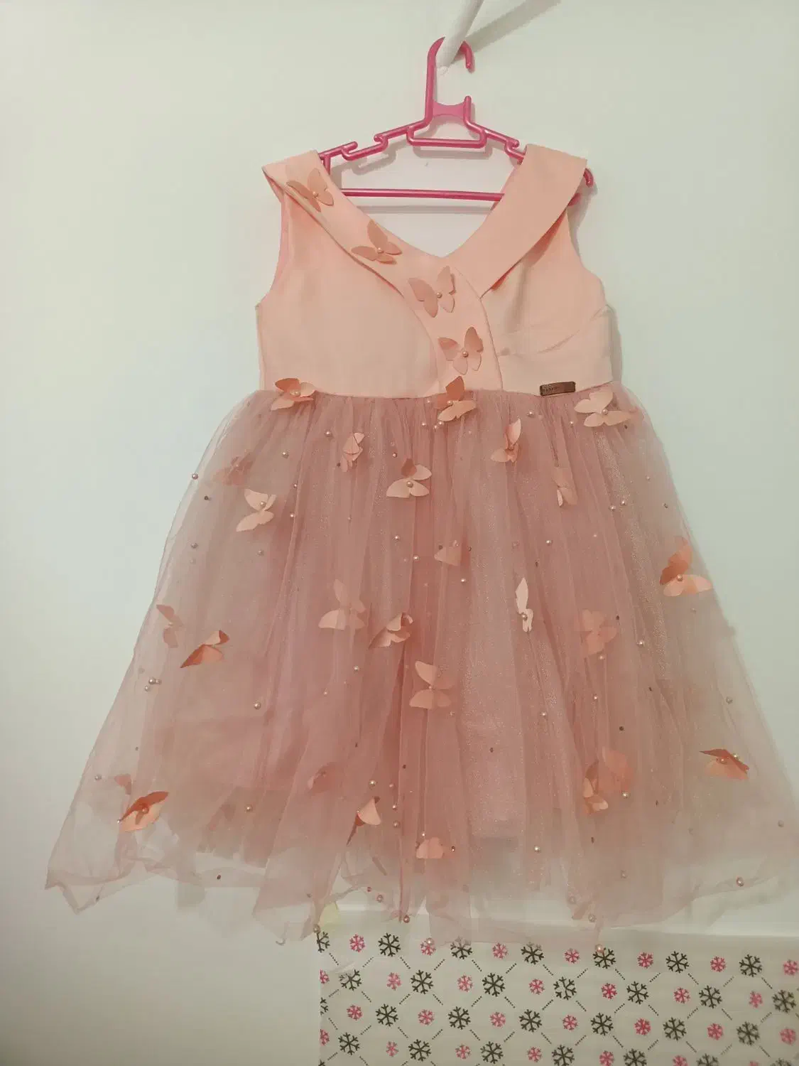 لباس مجلسی زیبا برای کودک ۶تا۱۰سال مناسبه|کفش و لباس بچه|مشهد, سجادیه|دیوار