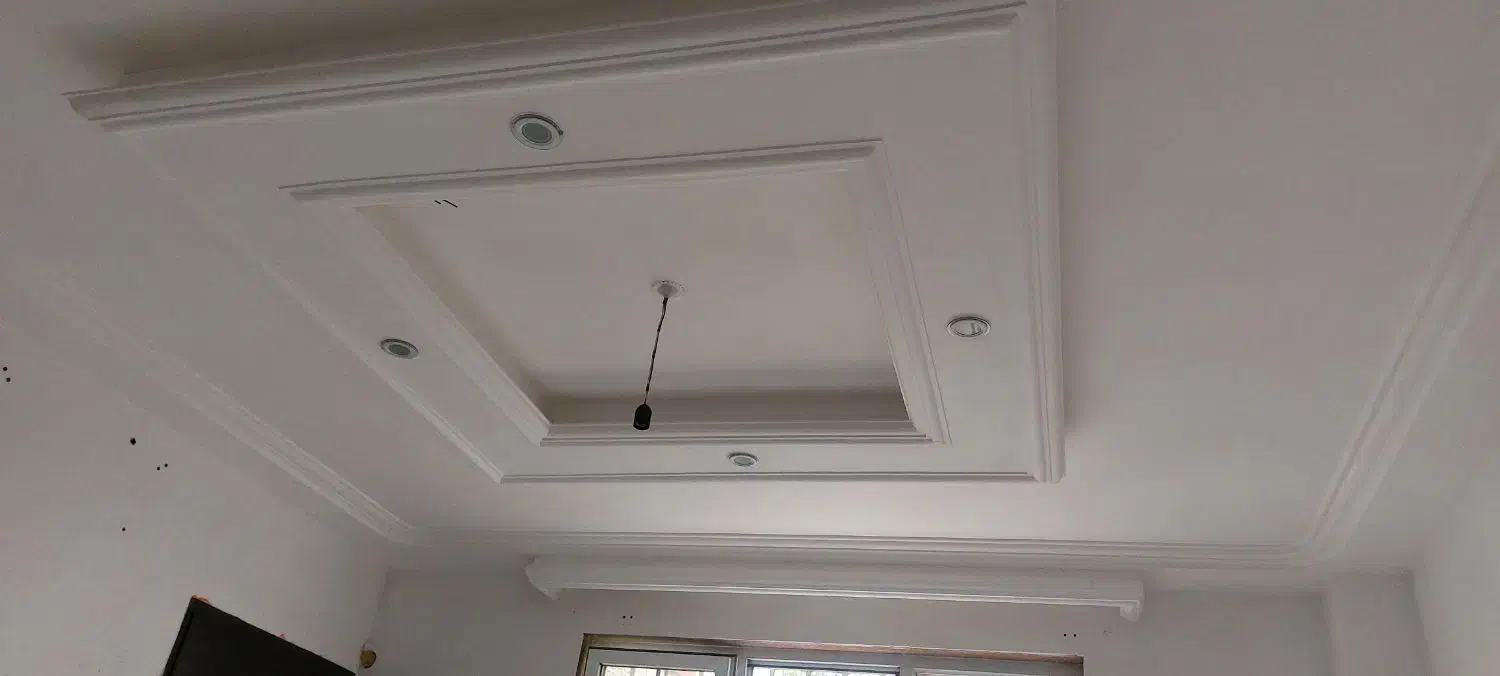 شاگرد گچ‌ کاری لازم دارم|استخدام معماری، عمران و ساختمانی|لاهیجان, لیل|دیوار