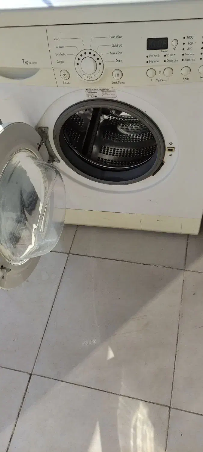 لباسشویی 7کیلویی  تمام اتومات الی جی درحدنو 8200|ماشین لباسشویی و خشک‌کن لباس|لنگرود, |دیوار