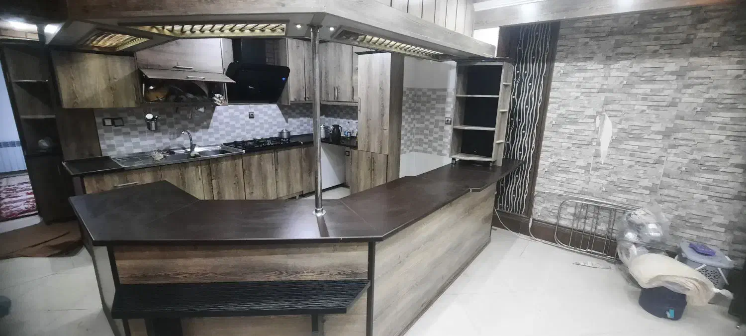 کابینت ام دی اف کم کار درحد نو|مصالح و تجهیزات ساختمان|قرچک, میرزائی شمالی|دیوار